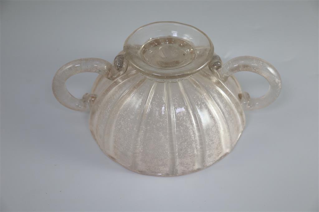 An English or Dutch crizzled lead glass coupe de marriage or sugar bowl c.1700, 18.5cm across